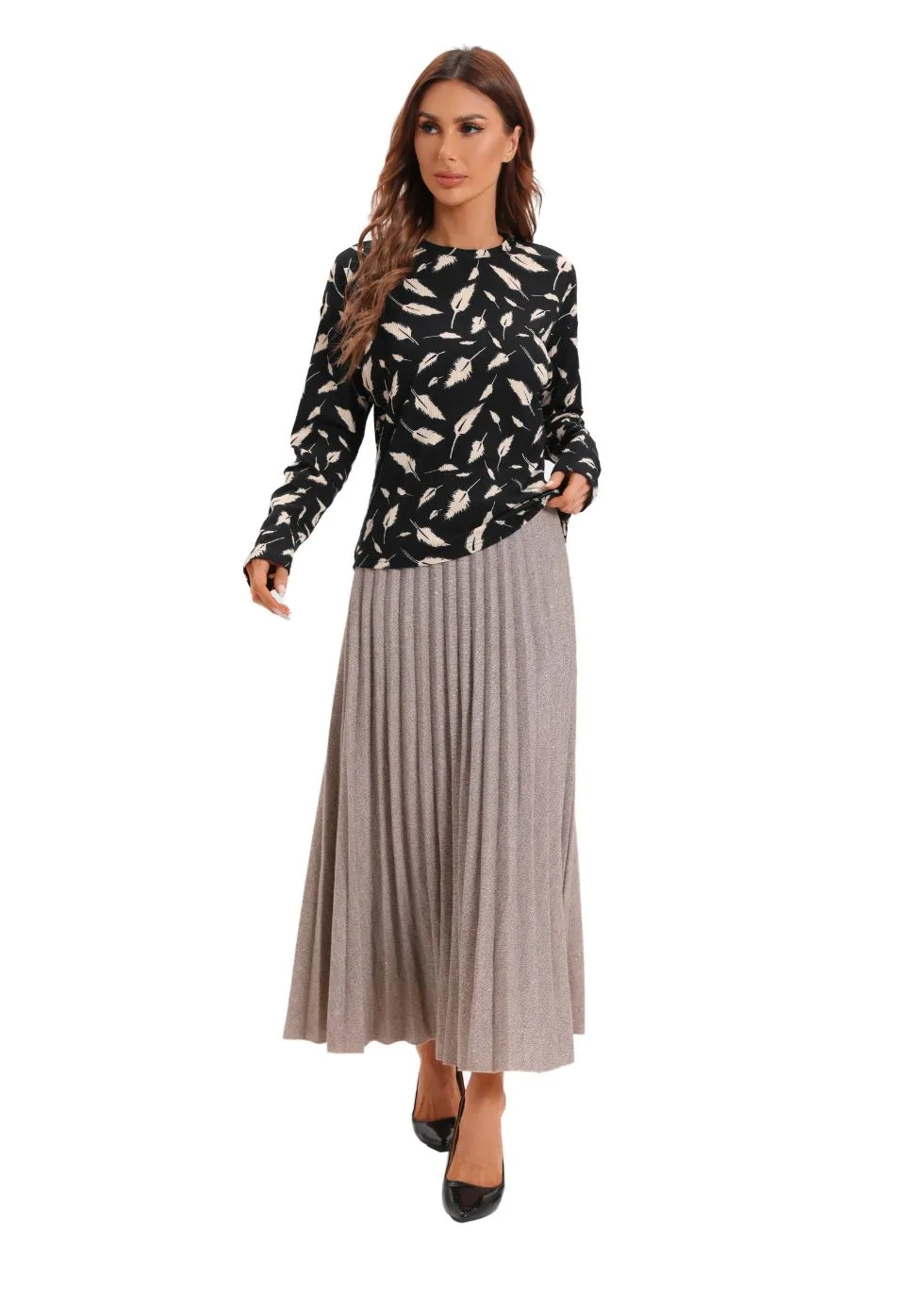 Beige Shimmering Knitted Midi Pleated Skirt
