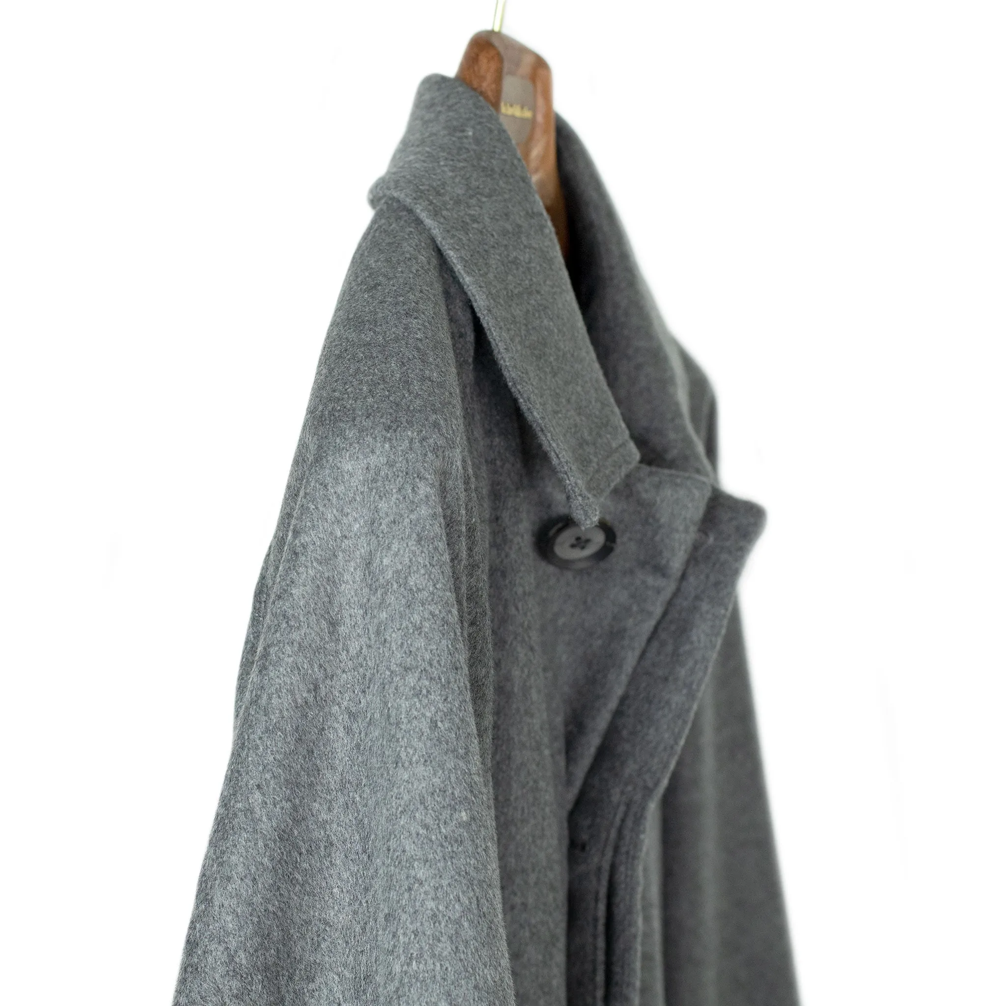 Belted overcoat in mid-grey wool and cashmere