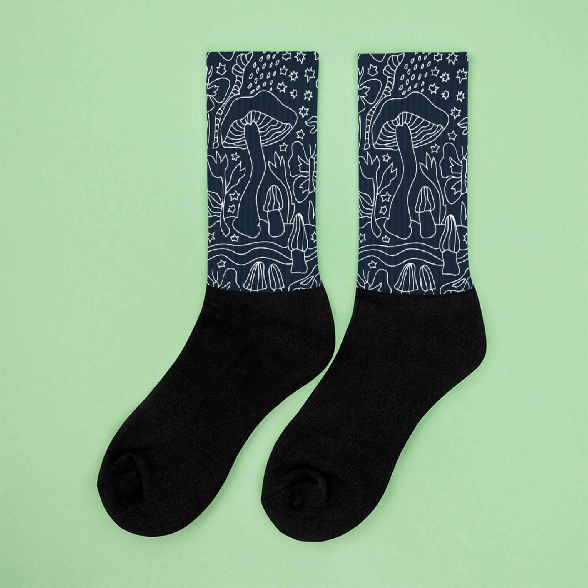 Nowhere2be Mushroom Socks