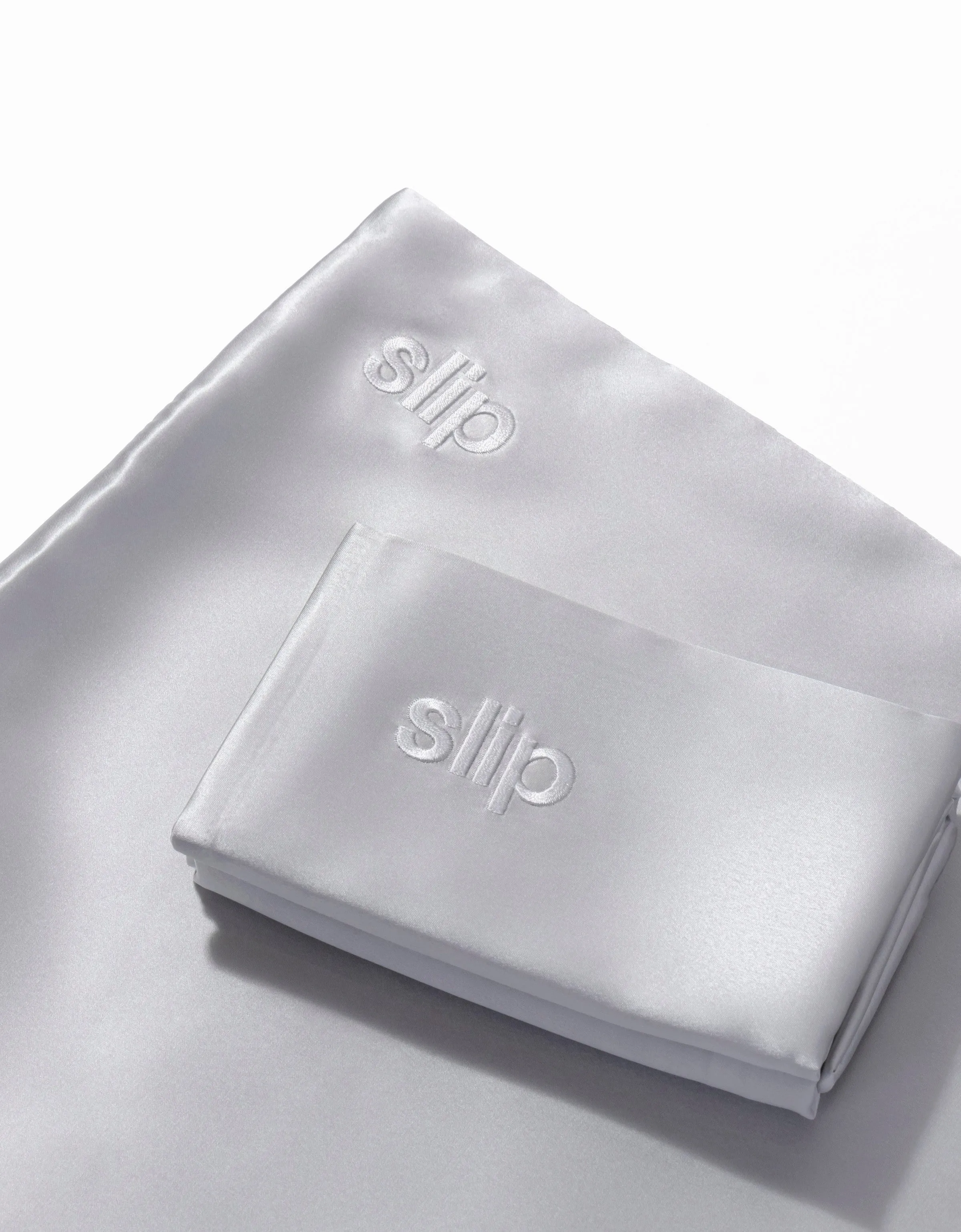 Slip silk pillowcase - silver