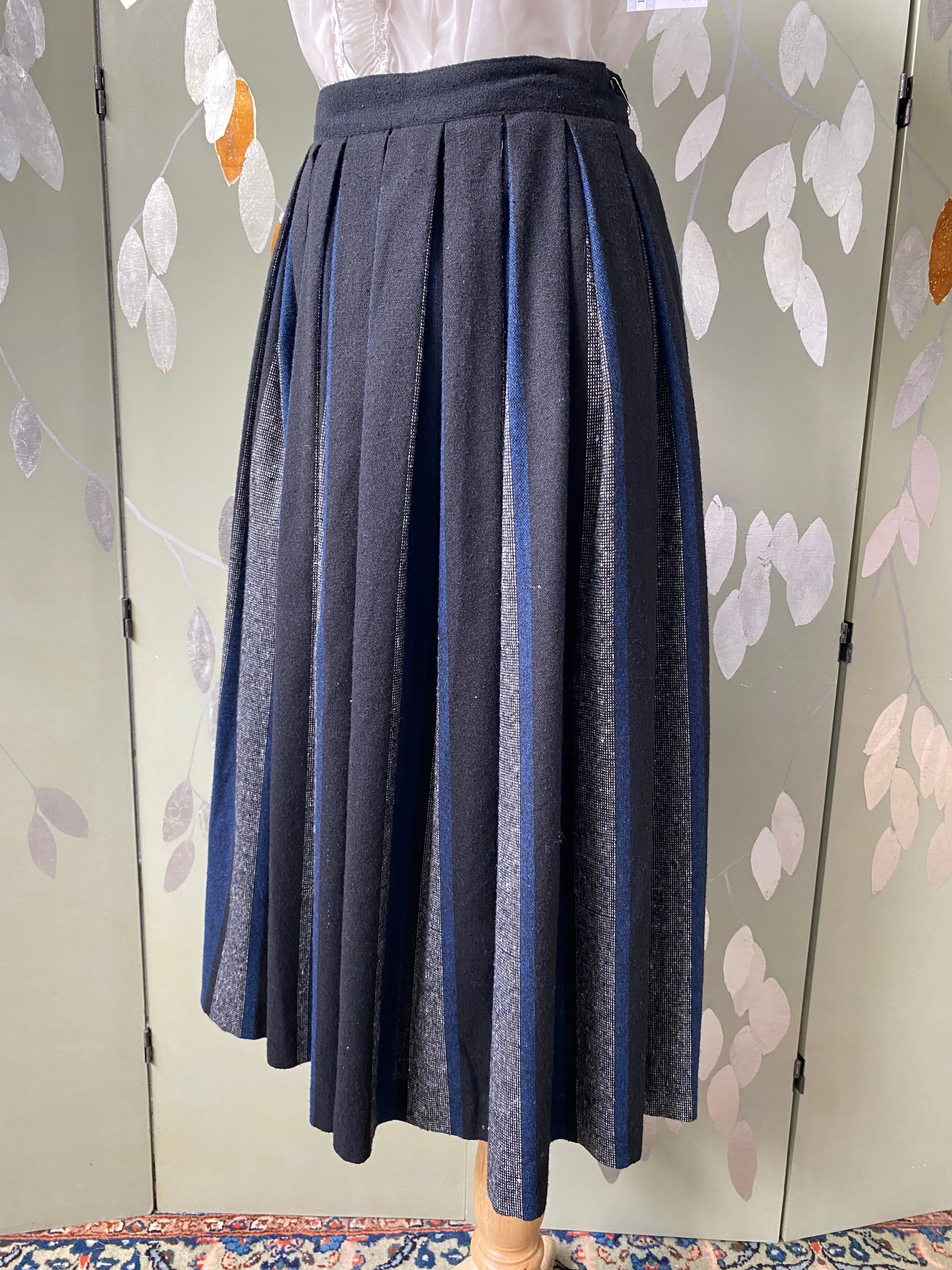 Vintage 1980s Black & Blue Stripe Wool Invert Pleat Skirt, W27"