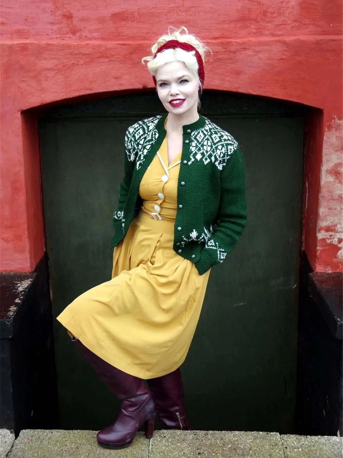 Vintage Style Mustard Yellow Shirtwaister Ric-Rac Dress